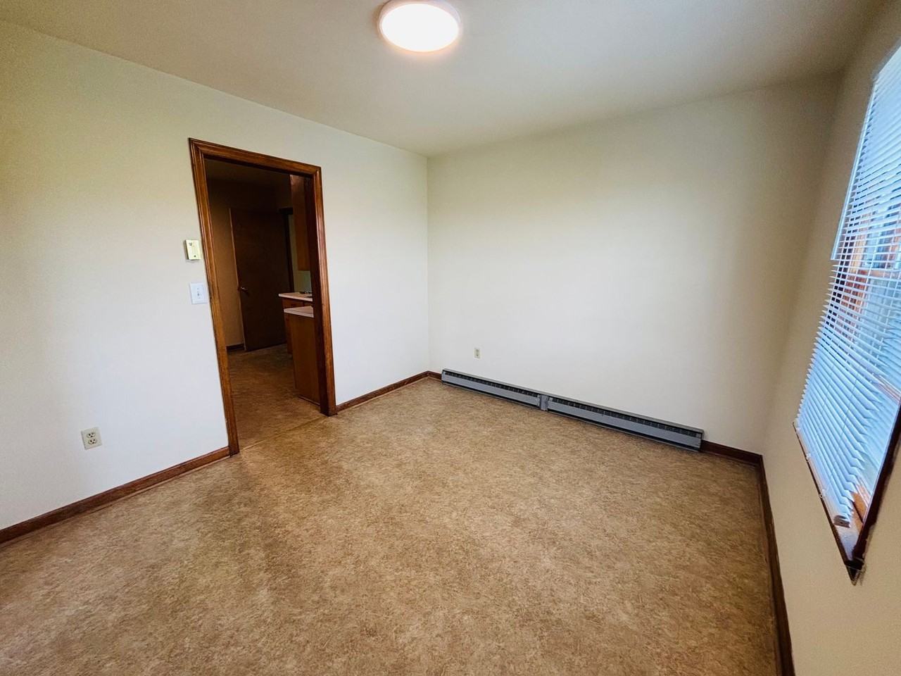 575 Quesenberry St #2 - Photo 4 of 13