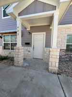 featured image of 423 Spring St