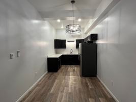 featured image of 719 N 3rd Ave