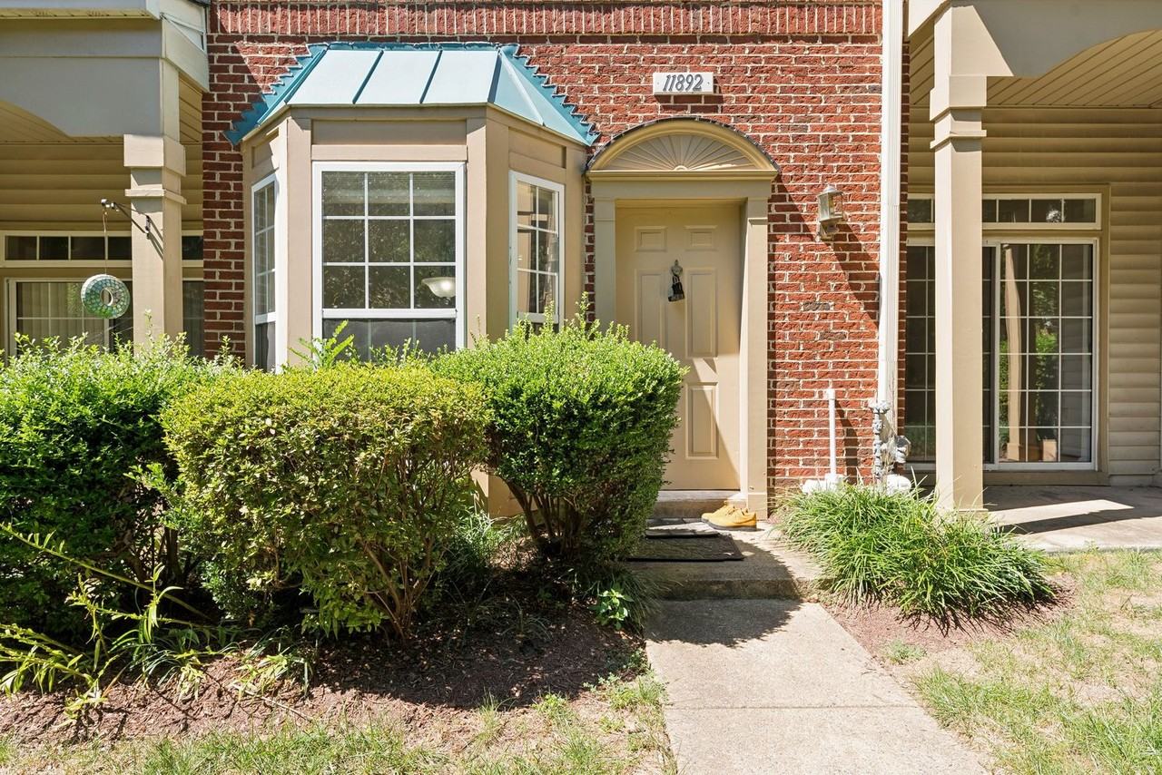 11892 Breton Ct #7A - Photo 3 of 25