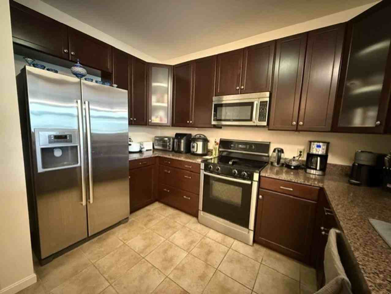 100 Jefferson Avenue - Photo 5 of 32