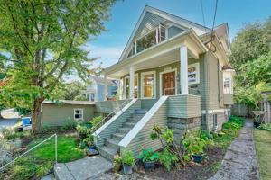 featured image of 2017 2nd Ave N