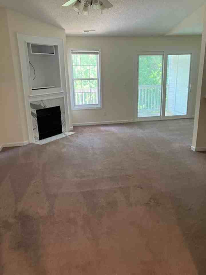 719 Melba Ct #J - Photo 2 of 15