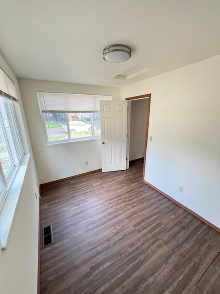 1910 1st St - Photo 7 of 16