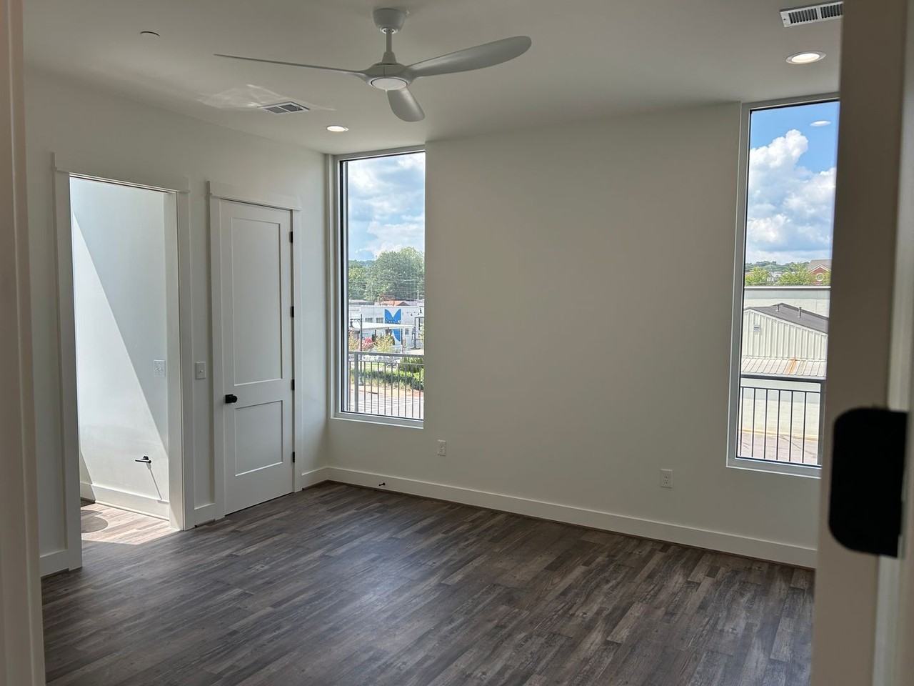 165 Morrow Avenue #201 - Photo 5 of 12