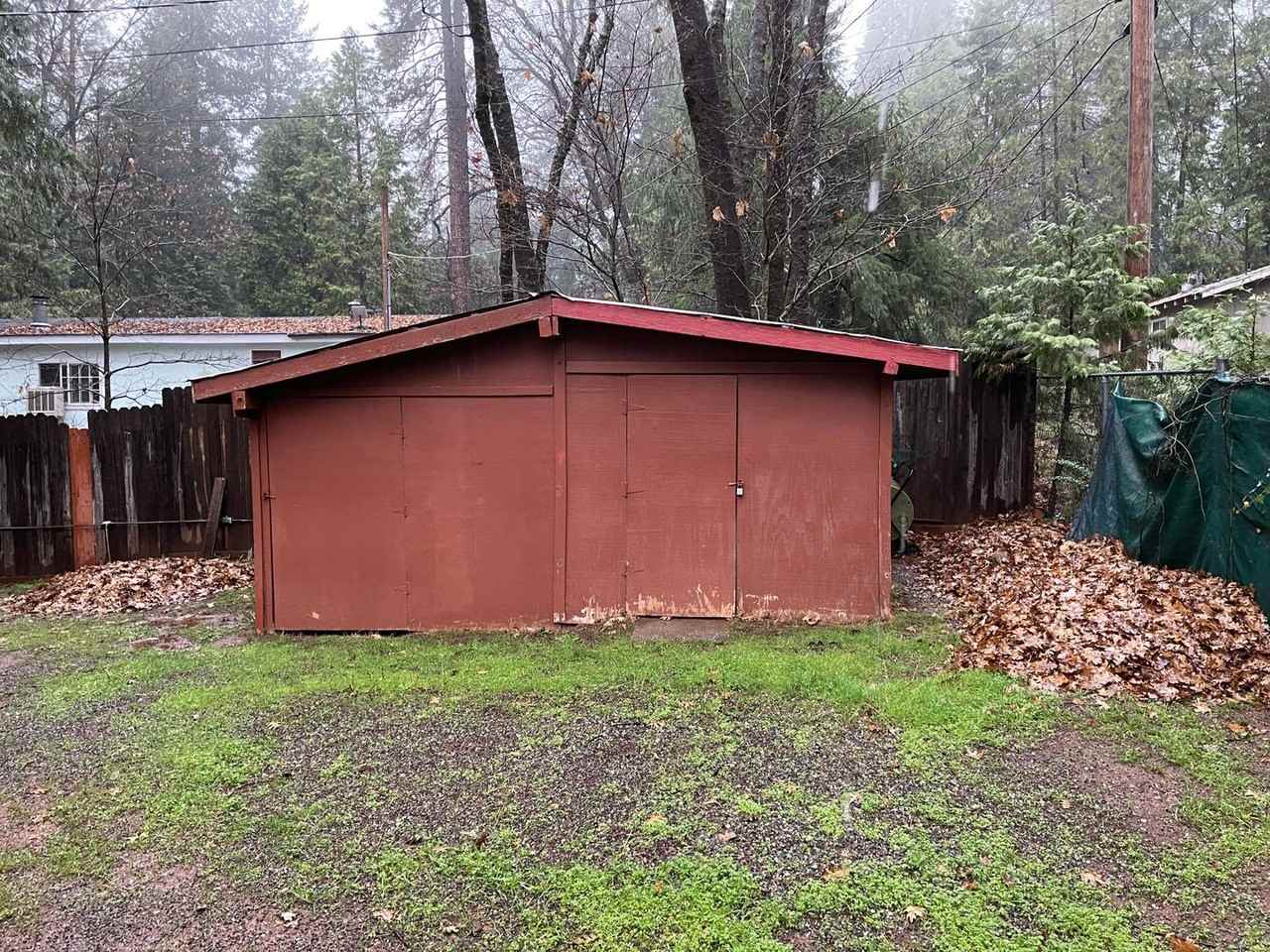 14836 Wildlife Dr - Photo 2 of 50