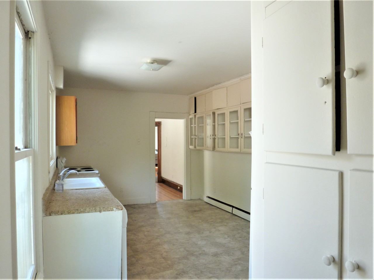 14 Hickok Place - Photo 4 of 41