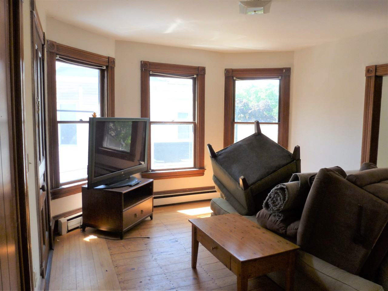 14 Hickok Place - Photo 7 of 41