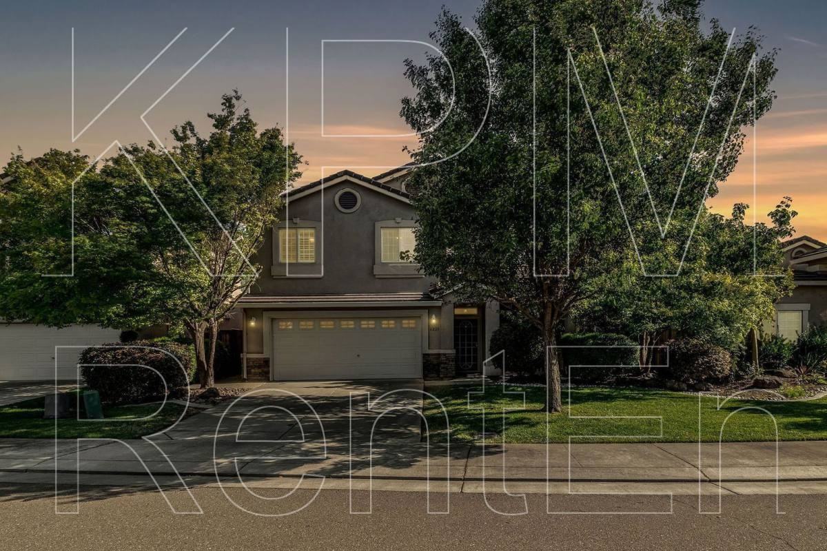 6221 Crestview Cir - Photo 2 of 10