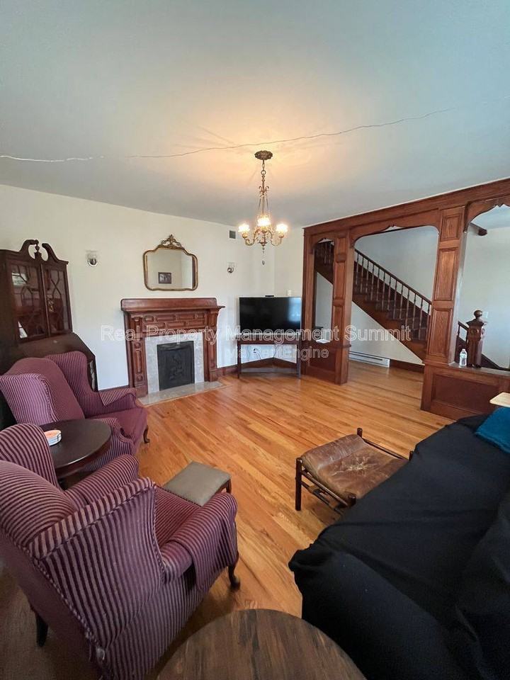 11 Shady Lane - Photo 3 of 10