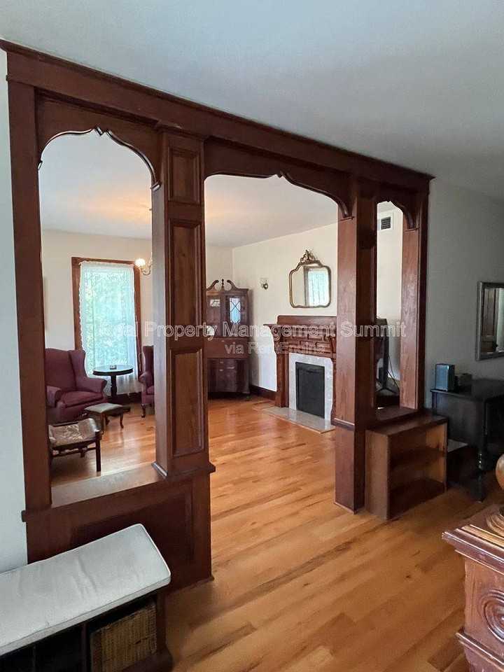 11 Shady Lane - Photo 5 of 10