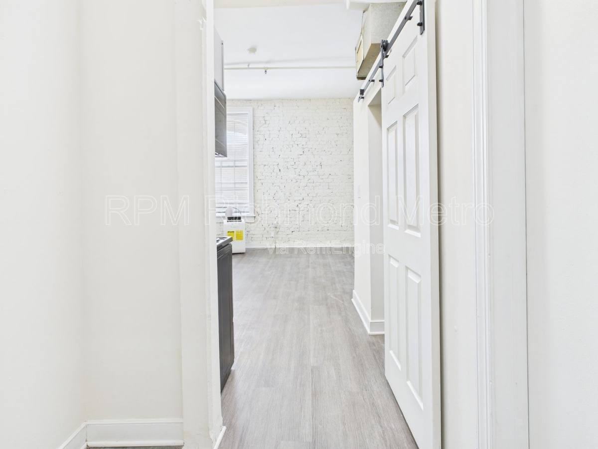 10 South 14th Street #203 - Photo 4 of 10