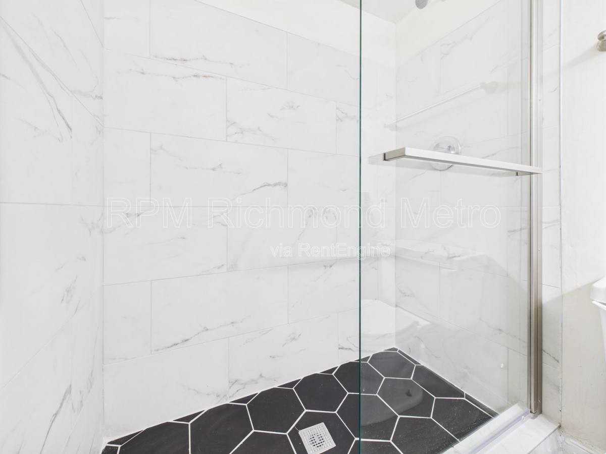 10 South 14th Street #203 - Photo 5 of 10