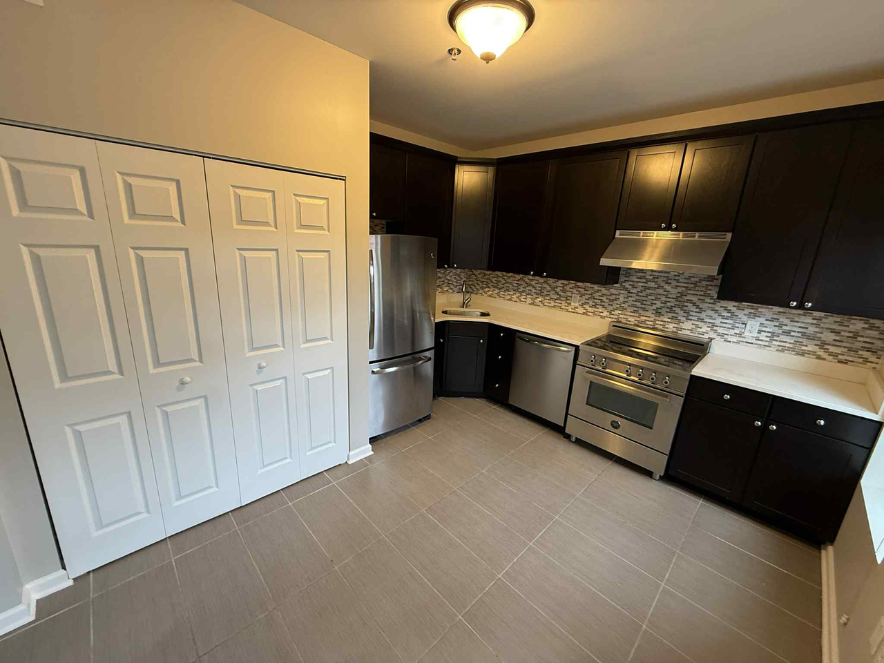 816 S Negley Ave #2 - Photo 7 of 8