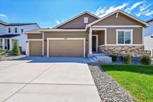 featured image of 6848 Petunia Pl