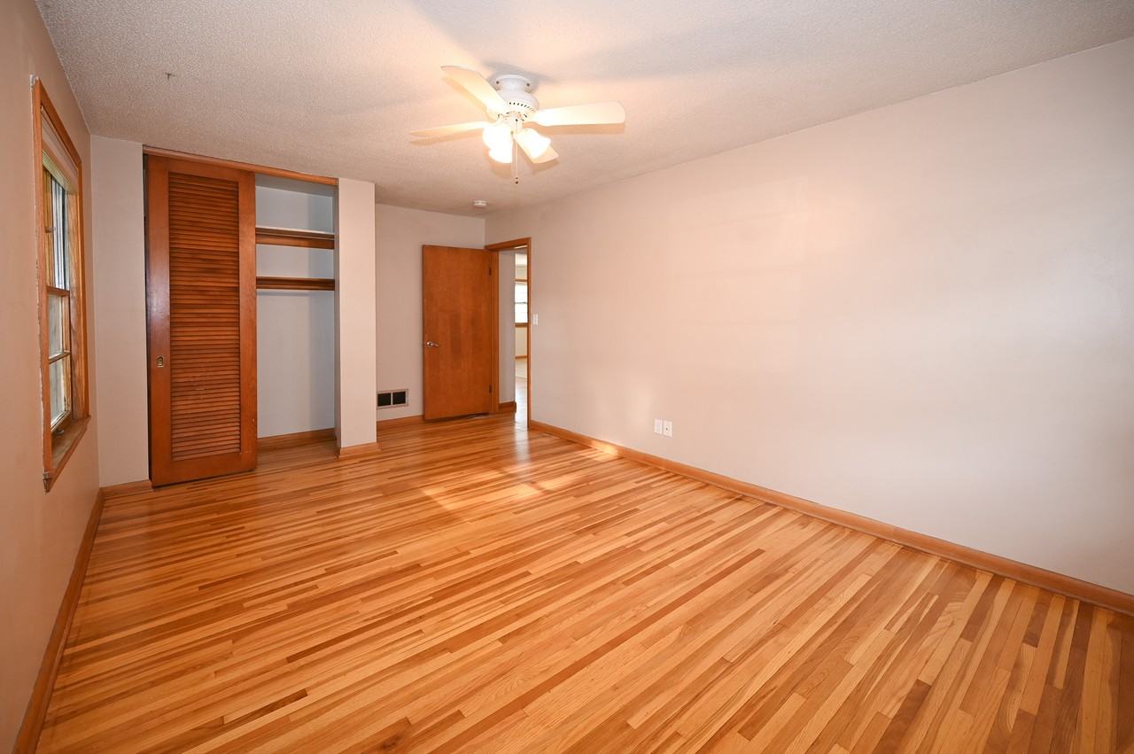 1203 13th Ave Nw - Photo 2 of 17