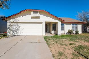 208 W Oraibi Dr - Photo 1 of 1