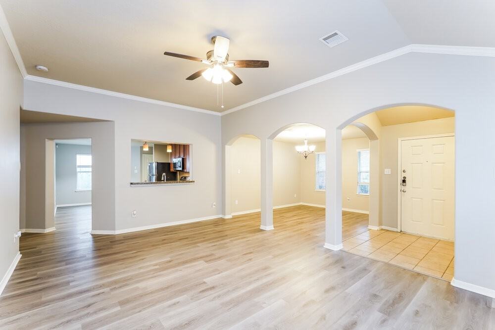1710 Leafhopper Ln - Photo 4 of 16