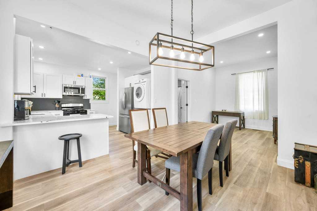 906 Villa Ave - Photo 4 of 12