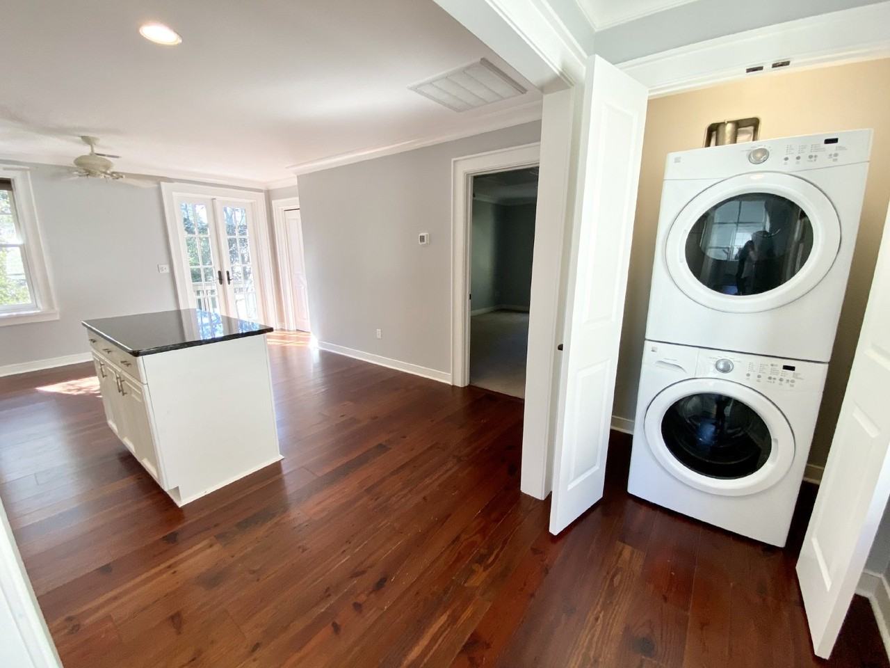 25 Tabby Shell Rd - Photo 7 of 11