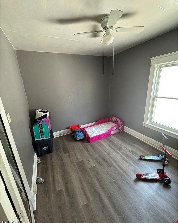 2814 E 118th St #2 - Photo 7 of 11