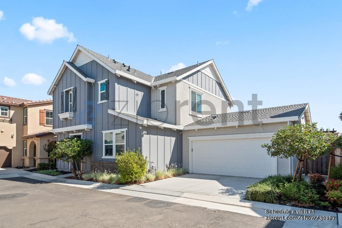 272 W Hopkins Ct - Photo 4 of 39