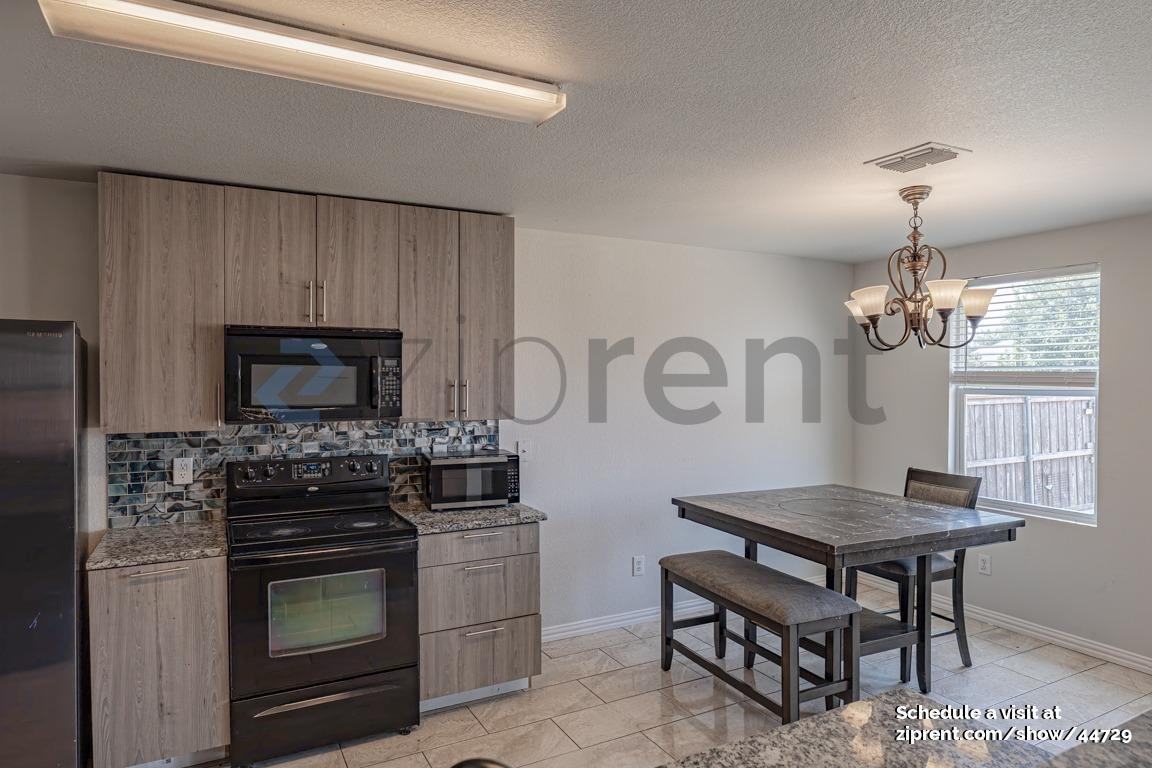 1706 Harvest Crossing Dr #1 - Photo 7 of 21