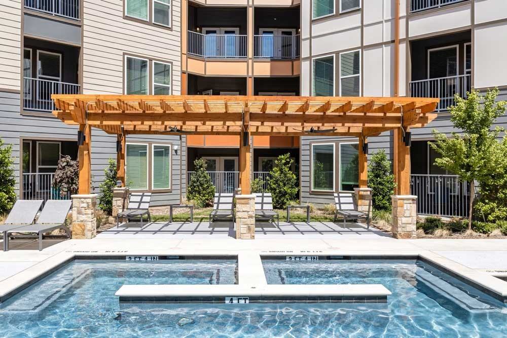 Skyline Trinity - Photo 4 of 50