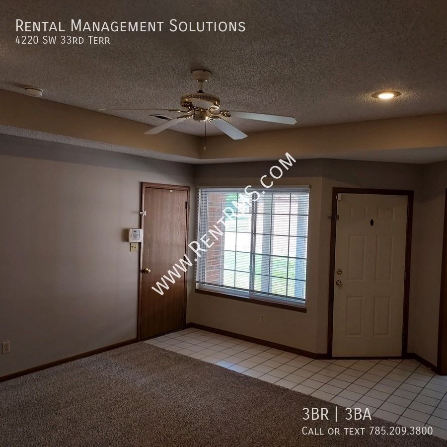 4220 Southwest 33rd Terrace - Photo 2 of 28