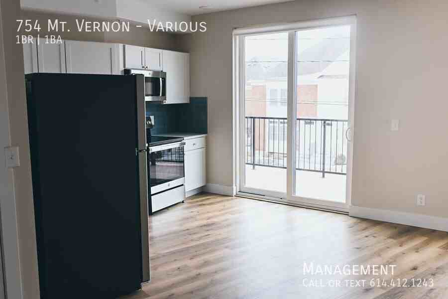 754 Mount Vernon Ave - Photo 7 of 23