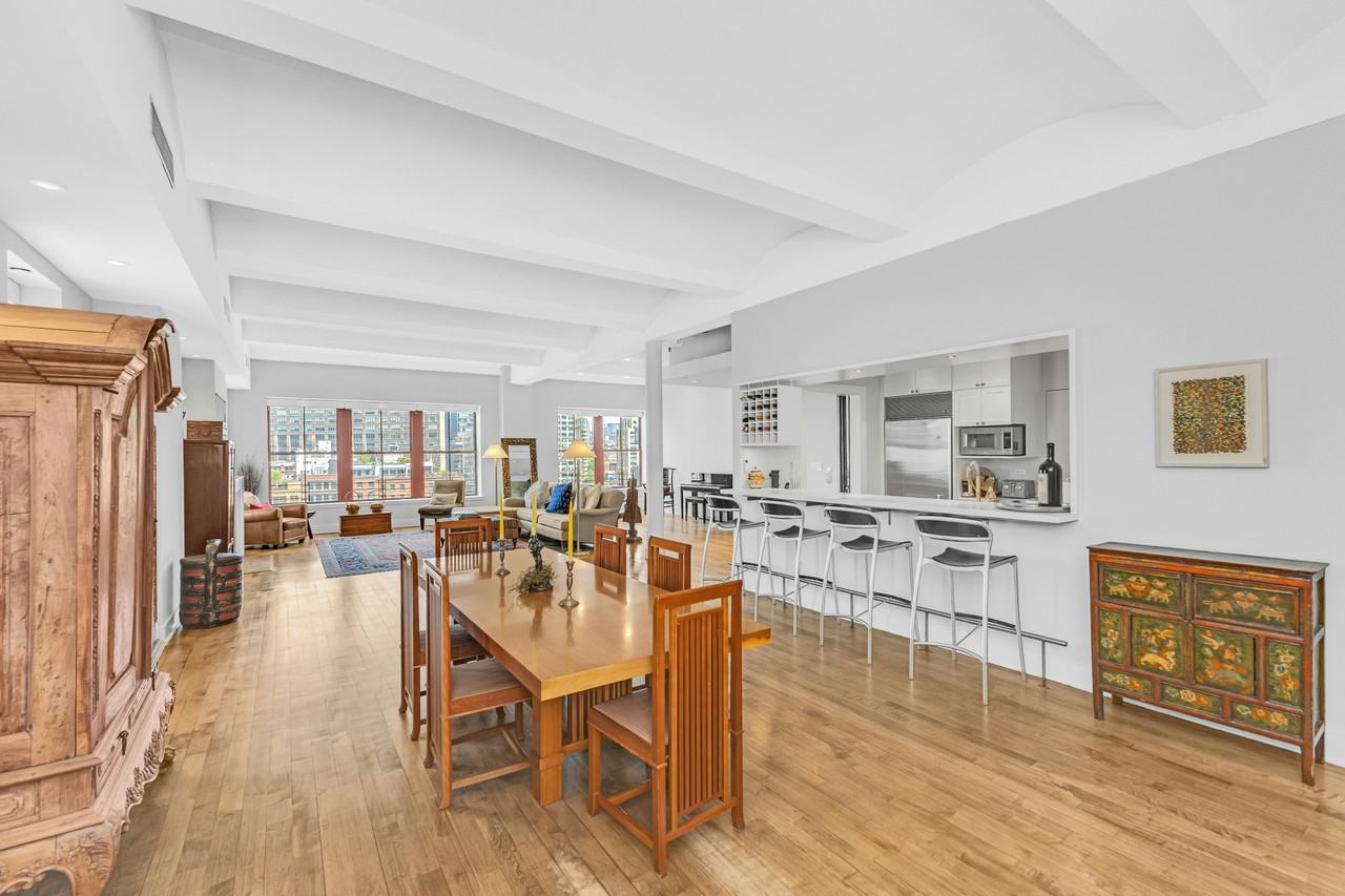 27 N Moore St #8F - Photo 7 of 13