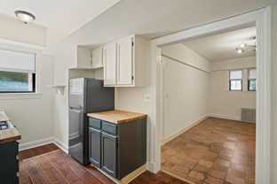 2655 41st St Nw #B4 - Photo 1 of 1
