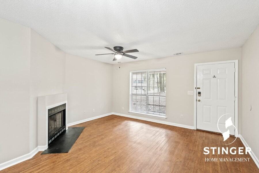 114 Tamara Lane - Photo 6 of 25