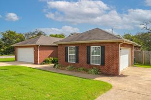 564 Rose Cottage Cir - Photo 1 of 1