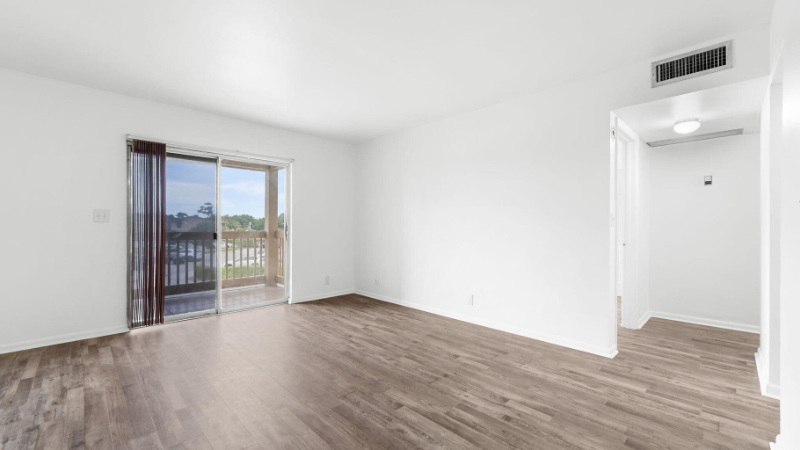 1758 Abbey Ct #201 - Photo 2 of 22