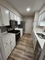 featured image of 1034 Hunters Trce