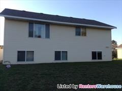 808 3rd St S - Photo 2 of 3