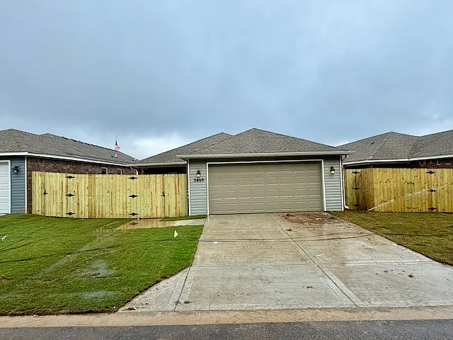 2440 N Raven Ln - Photo 3 of 19