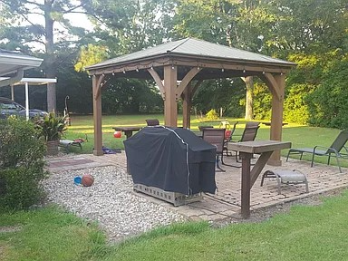 9525 Corsica Avenue - Photo 3 of 9