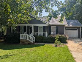 140 Ridgeview Dr - Photo 1 of 1