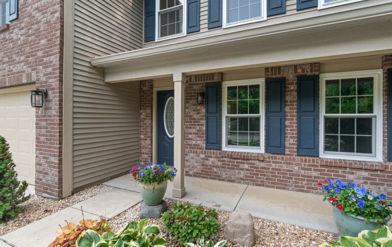 11763 Igneous Dr - Photo 2 of 20