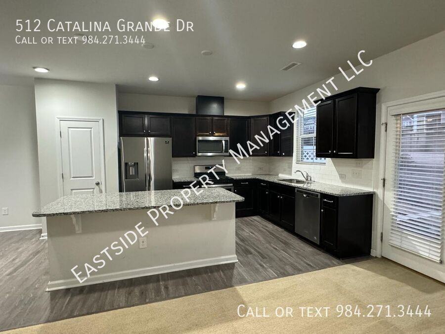 512 Catalina Grande Dr - Photo 5 of 24