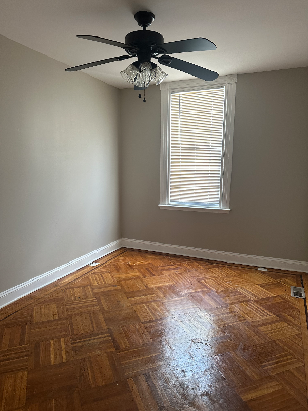 719 N Rosedale St - Photo 3 of 16