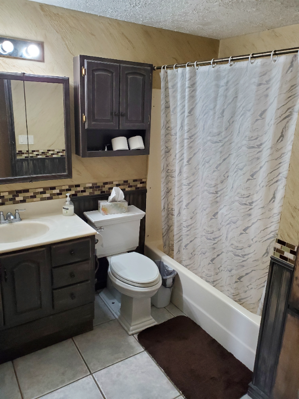 89 W Gordon Ave - Photo 4 of 6