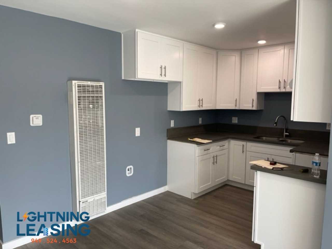 4163 Lockland Pl #2D - Photo 2 of 7