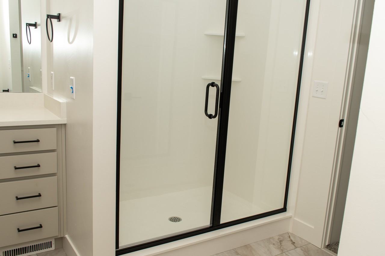 876 S 340 E #1 - Photo 6 of 27