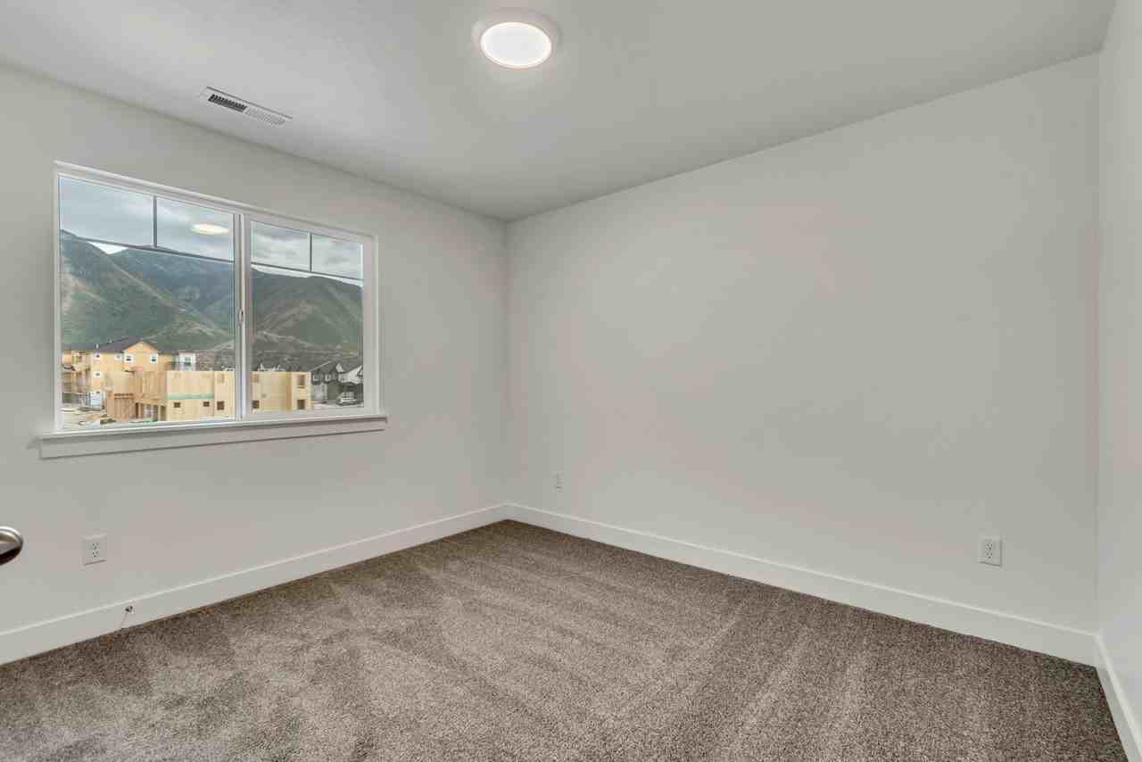 716 W 4500 S St. - Photo 5 of 23
