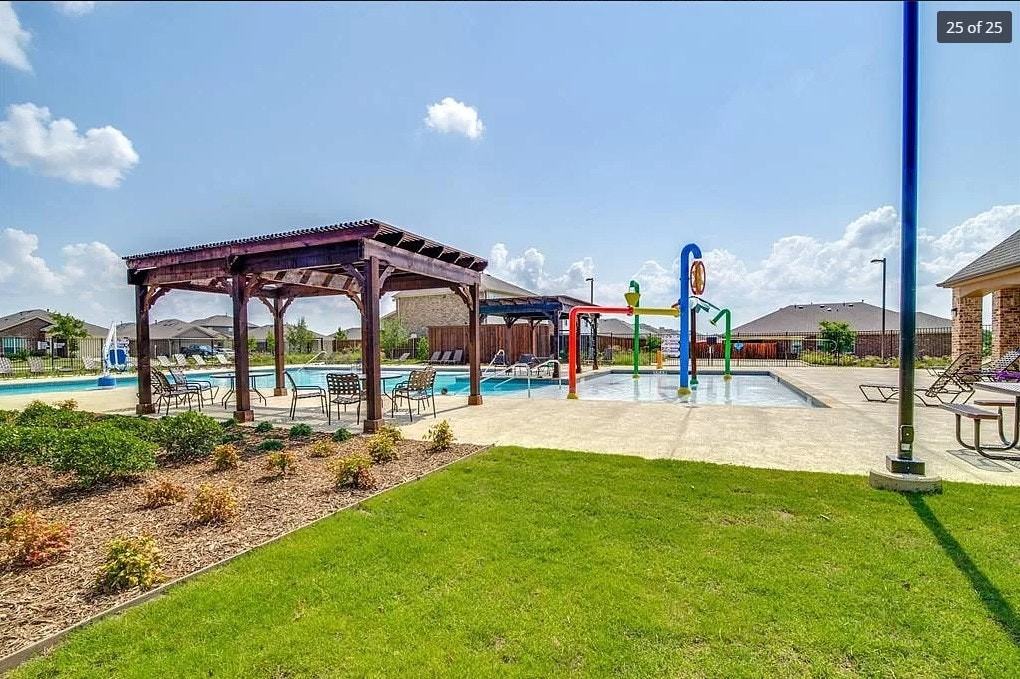 1817 Prairie View Drive - Photo 2 of 13