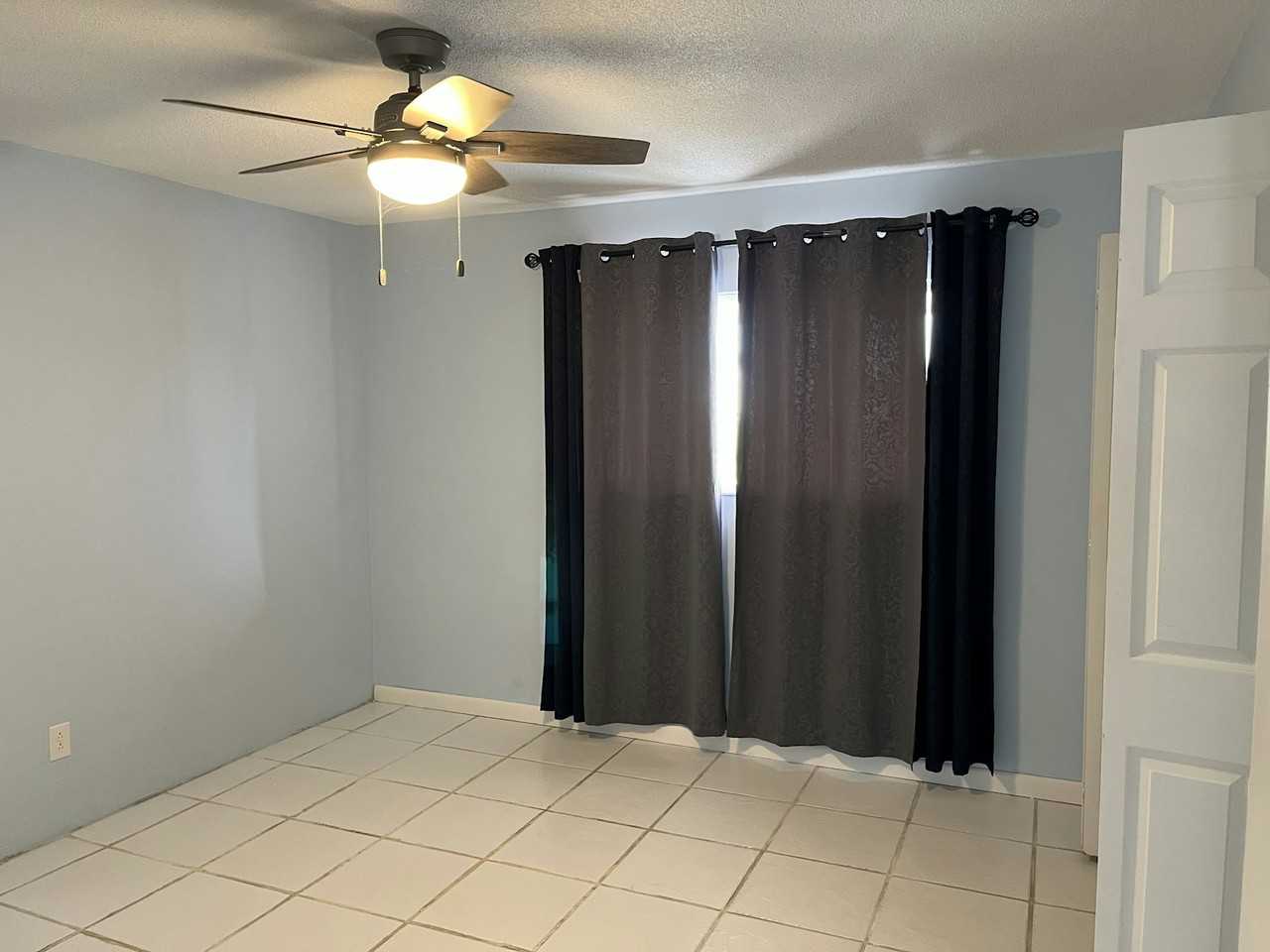 55 Vining Ct, Unit 1 - Photo 3 of 4