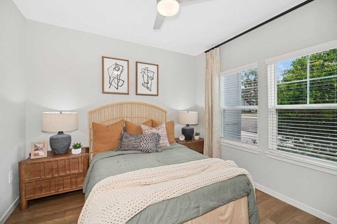 Ascend Nona West - Photo 5 of 38